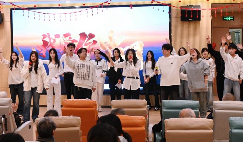 青春暖夕陽(yáng) 我校大學(xué)生志愿者走進(jìn)養(yǎng)老院開(kāi)展志愿服務(wù)與教育咨詢活動(dòng)